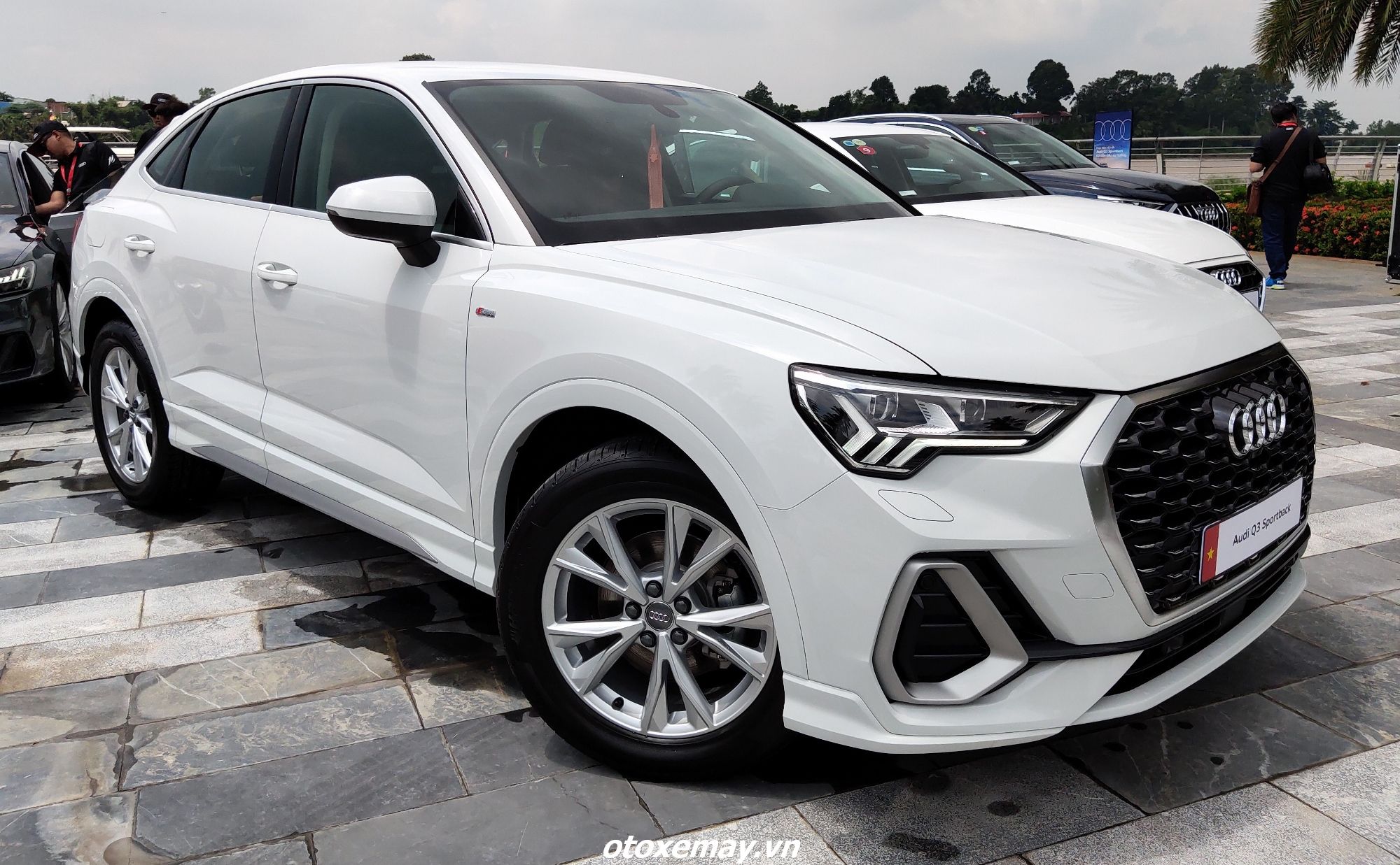 Đến Việt Nam với giá hơn 2 tỷ đồng, Audi Q3 Sportback 2020 “chất chơi” ra sao?